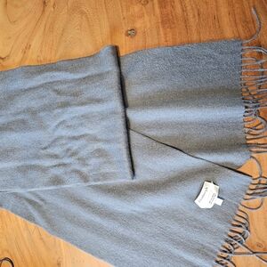 100% Scottish Cashmere Grey Scarf